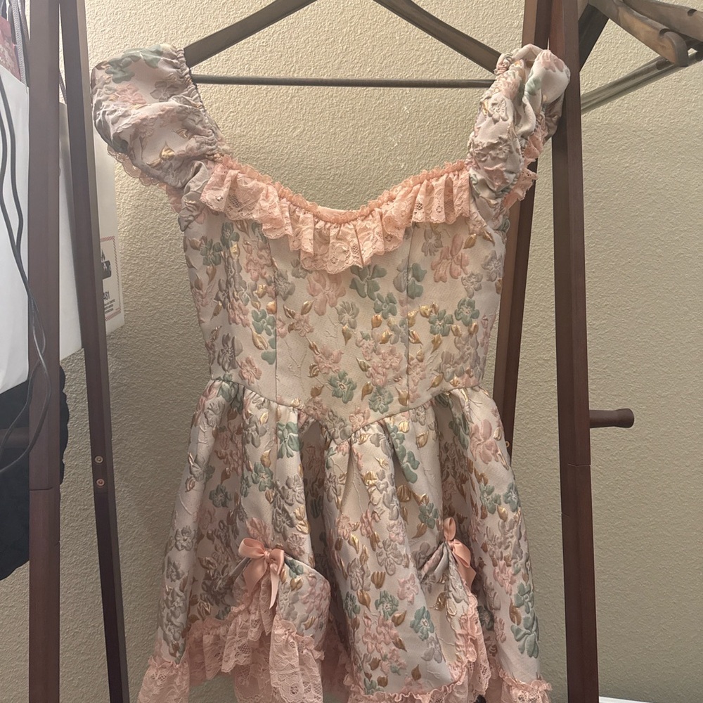 Sugar Thrillz Pastel Floral Brocade Babydoll Mini Dress Size M